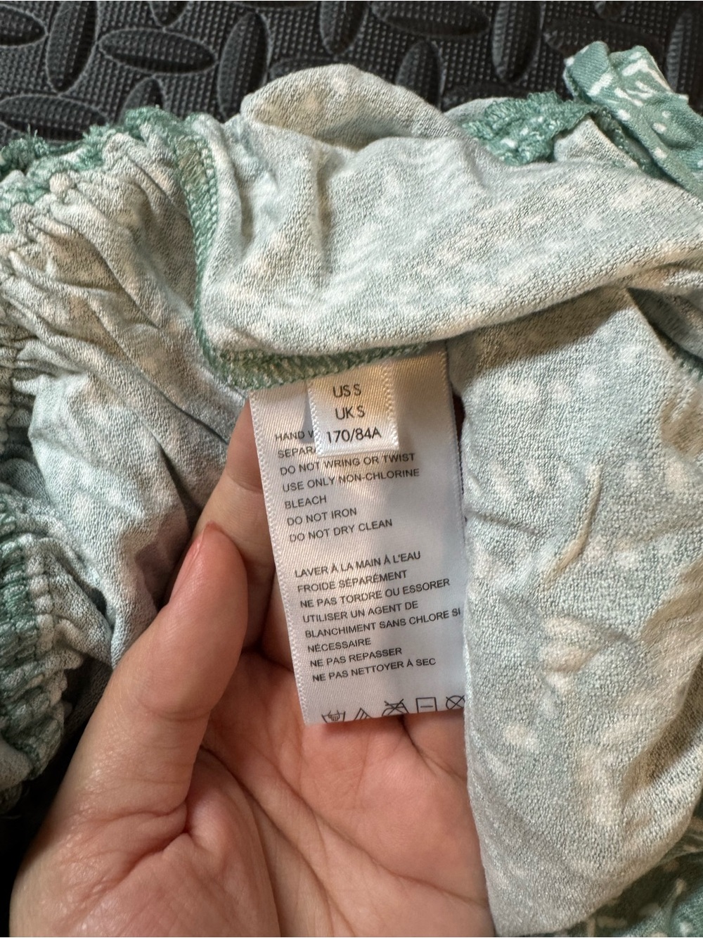 Urban Outfitters Sage Green Patterned V-Neck Romper - Picture 3 of 4